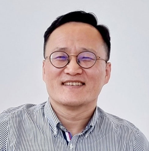 한국여론리서치 대표사원 김춘석 사진